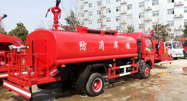 �|�L(f��ng)�����������ˮ܇��6-8T��һ܇������������������܇��ͬ�r���ھG����ˮ܇����һ��๦��������܇������܇���ܣ�ԓ܇���b�˺���ʽ������������������1.0 Mpa���ڰl(f��)�����(z��i)�r�������������P(gu��n)�]��ˮ�����y�T�����������ڣ�����_(d��)45��������������������������h(yu��n)�����ɜ����